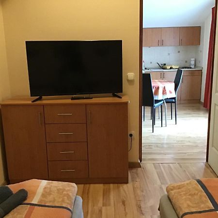 Dravecz Apartman Balatonlelle Exterior foto